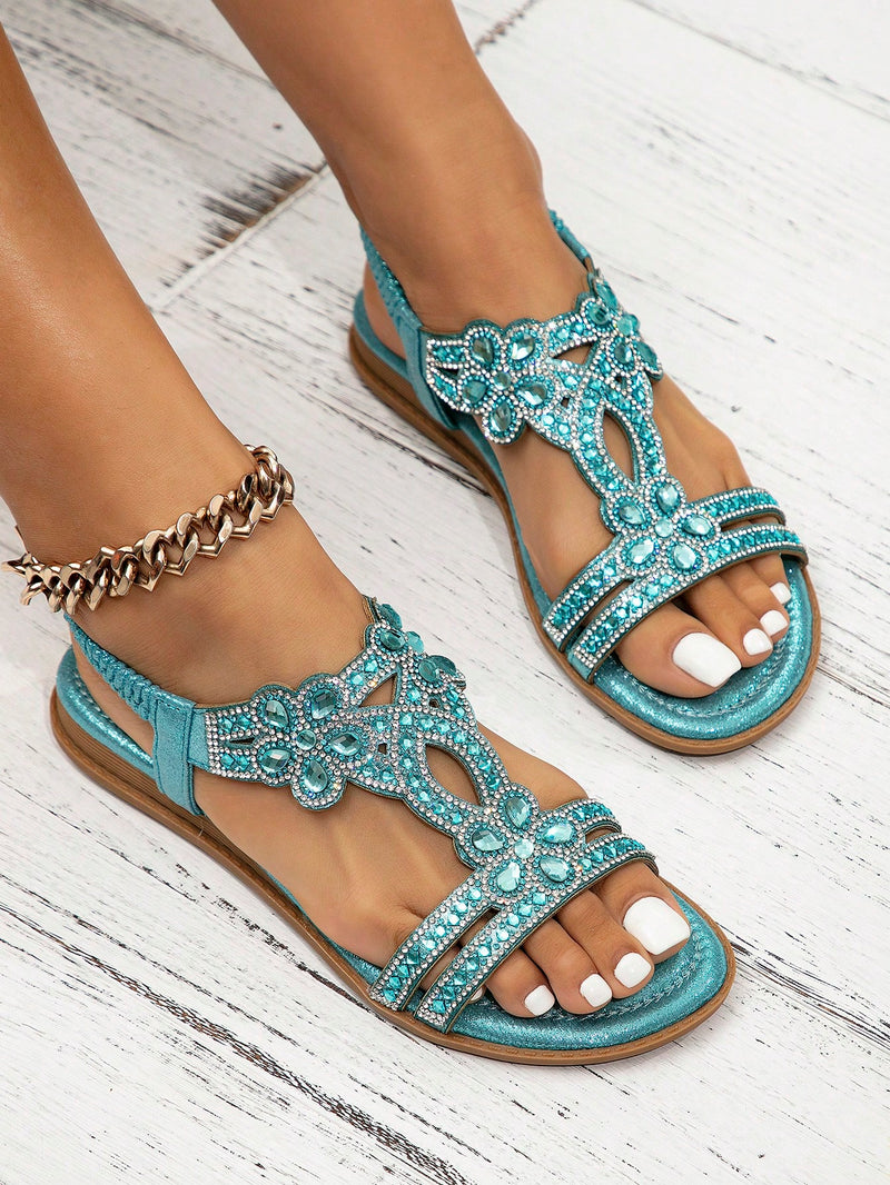 Stylish Plus-Size Round Toe Sandals for Women with Rhinestone Detail