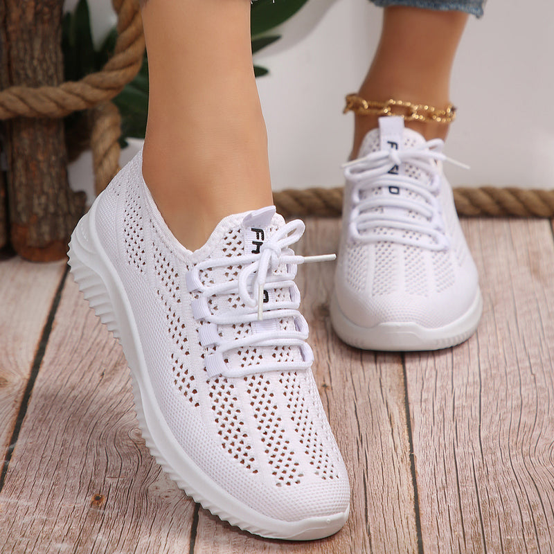 Plus Size Stylish And Lightweight Fly-kit Mesh Sports Casual Shoes