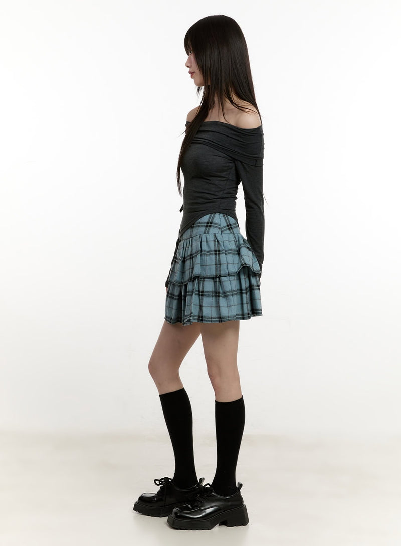 Asymmetric Shirred Slim-Fit Off-Shoulder Top CM514