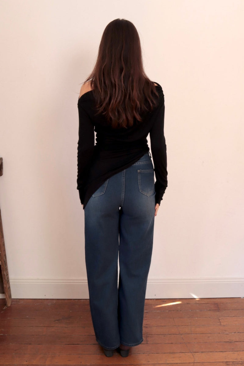 Asymmetrical off shoulder long sleeve top