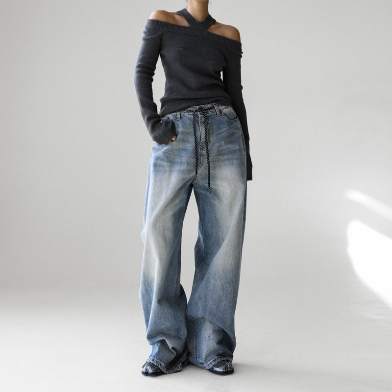 [Ready to ship] [PAPERMOON] AW / Cut Out Halter Neck Detail Ribbed Knit Top