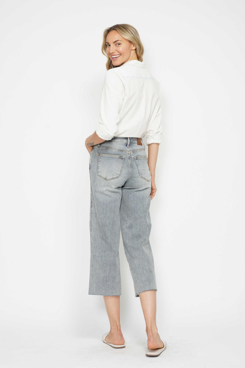Judy Blue Mid Rise Tummy Control Raw Hem Wide Leg Crop Denim Jeans 88903