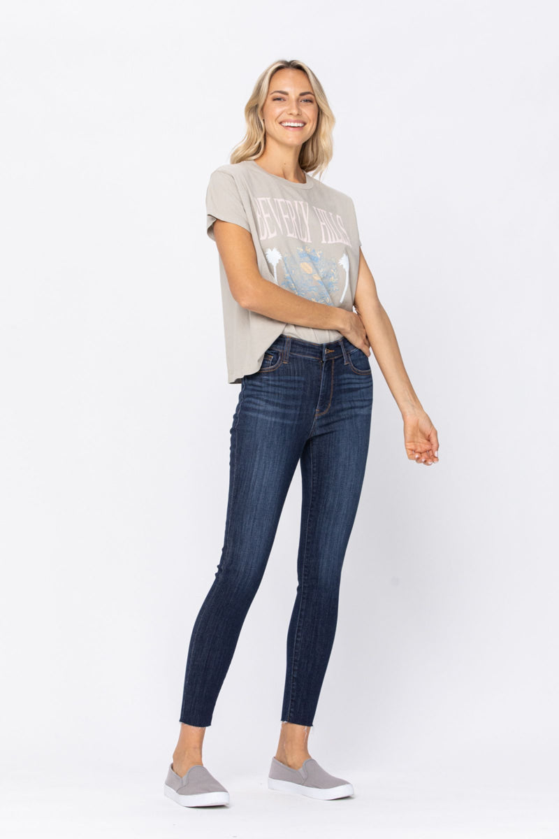 Judy Blue Mid Rise No Destroy Skinny Denim Jeans 82201