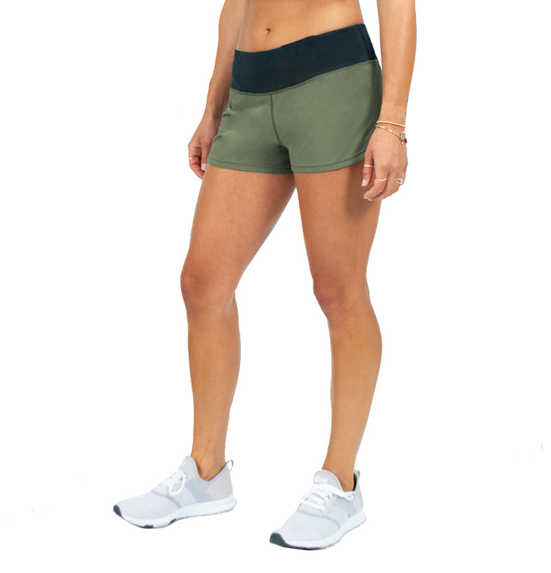 WOMENS - FLIGHT ACTIVE SHORT