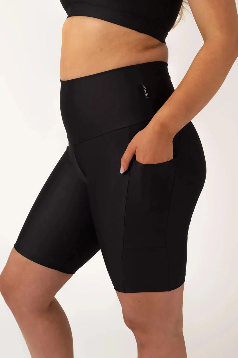 Performance Panel Pocket High Waisted Long Shorts - Black
