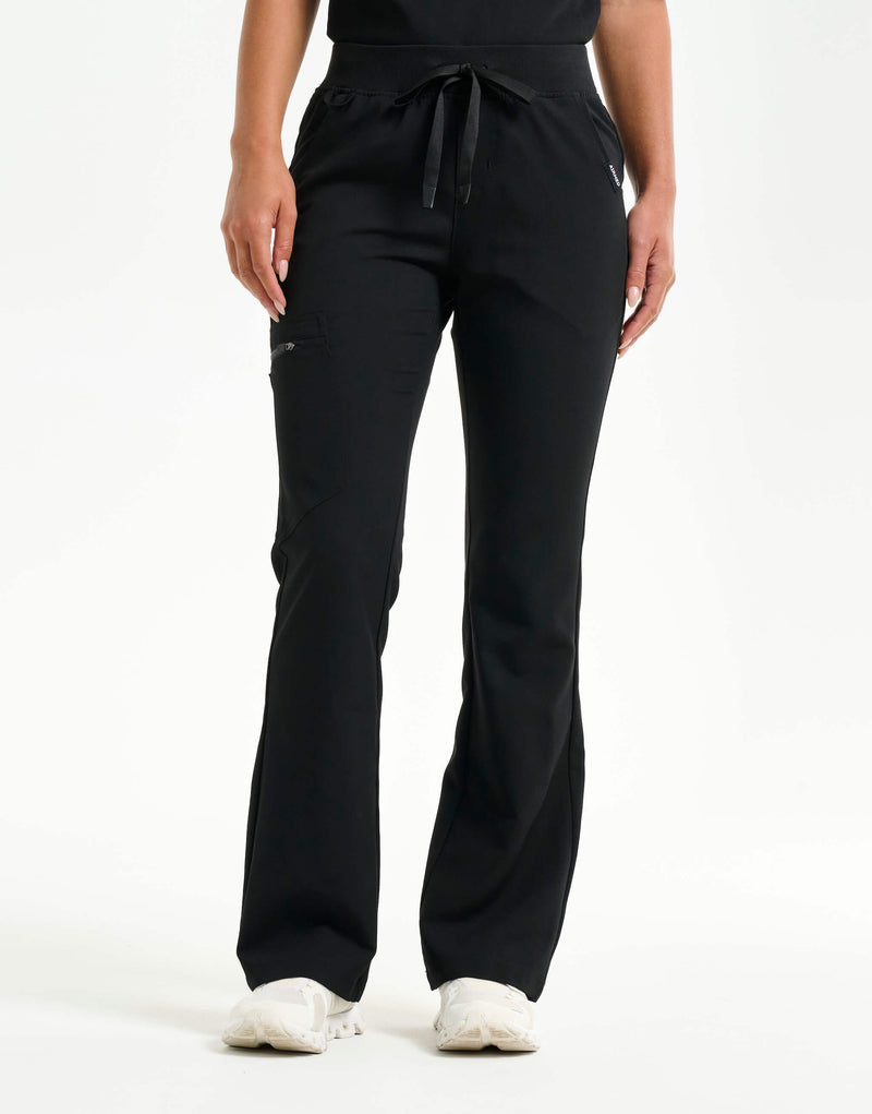 Essential Flare Scrub Pants - Black