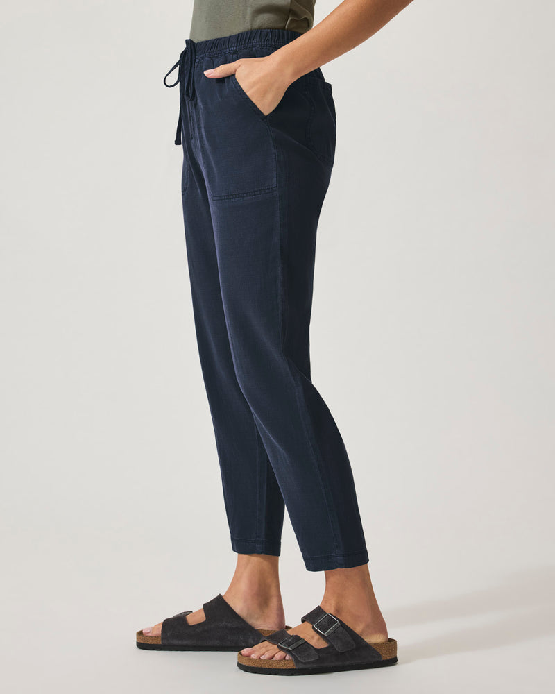 Angie Straight Leg Pant