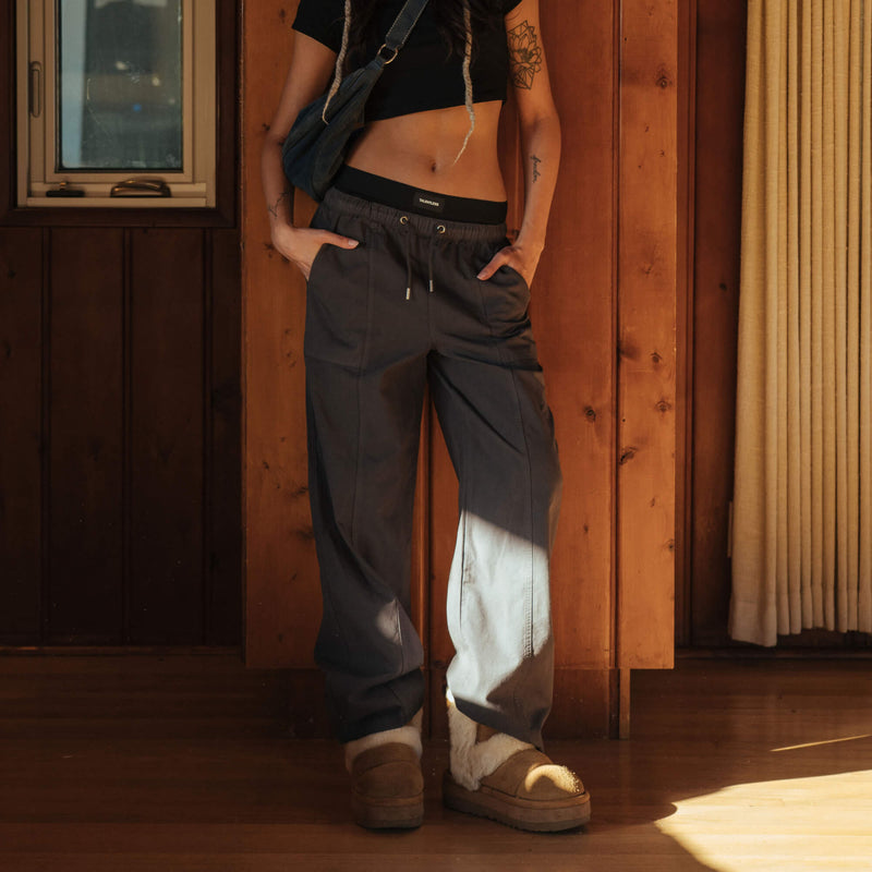 WOMENS PANELED PANT