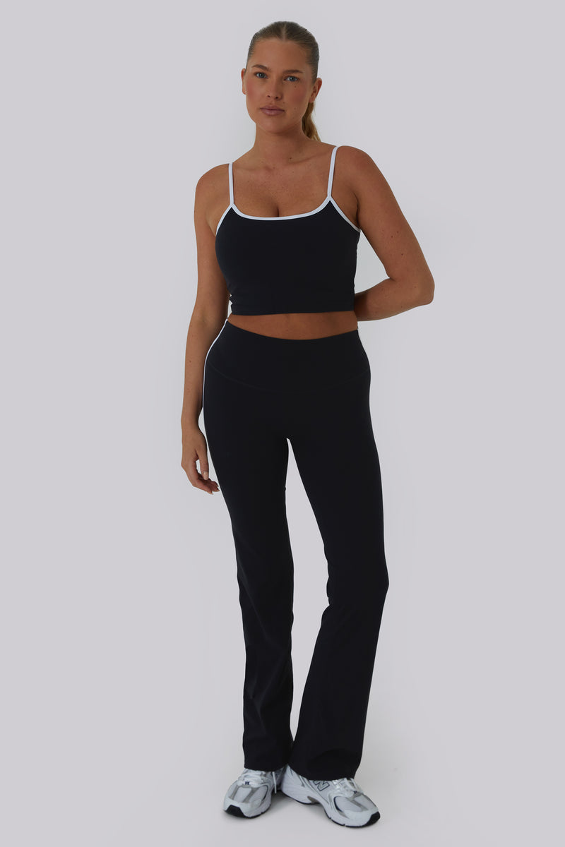 Contrast Flares - Classic Black