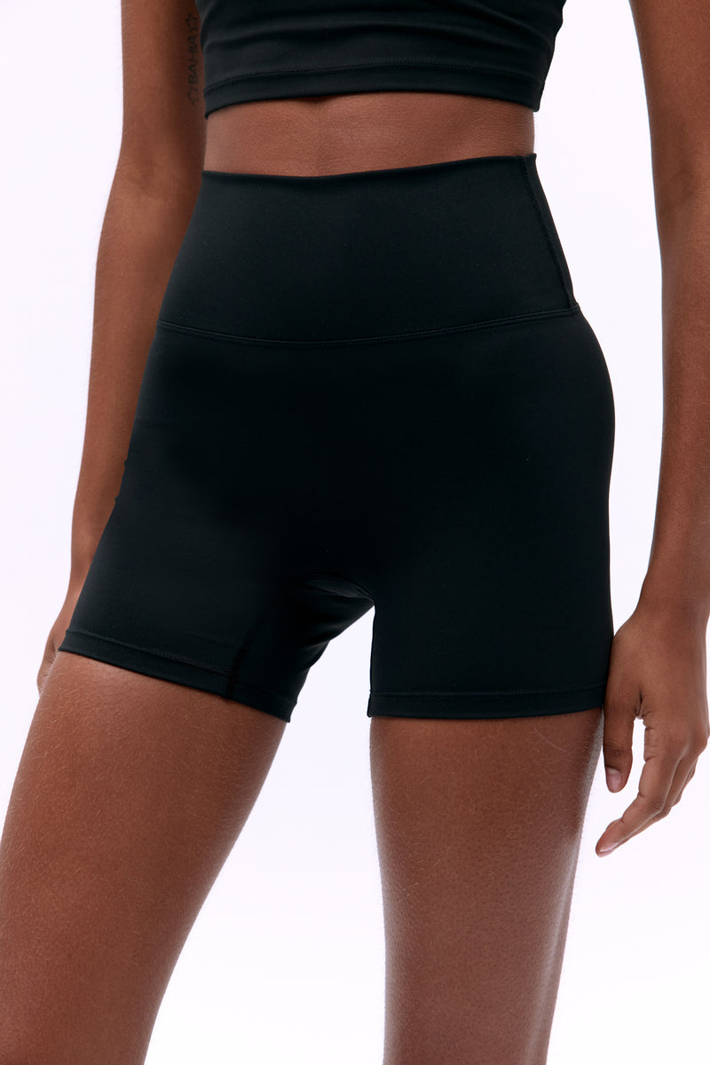 Ultimate Ultra Crop Short - Black