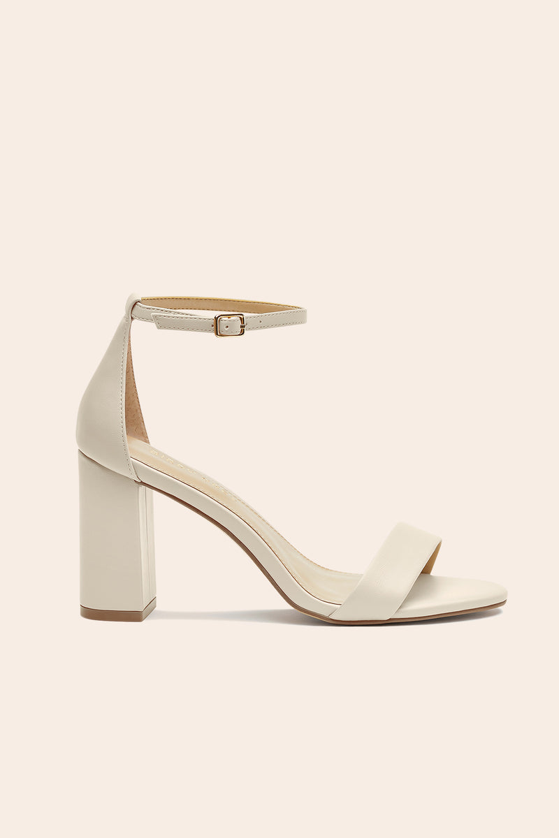 Mary High Chunky Heel - Almond