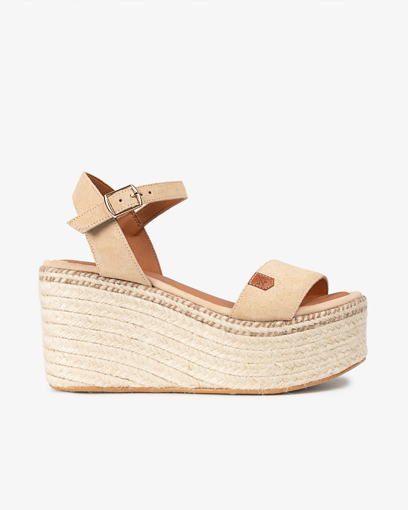 Cuña Alta Tofari Serraje Beige con hebilla