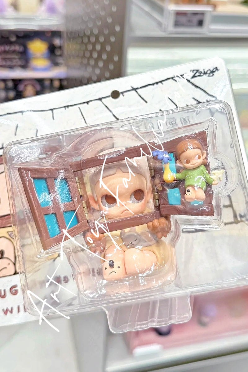 Zsiga Through Another Window Figurine - 另一扇窗吊卡