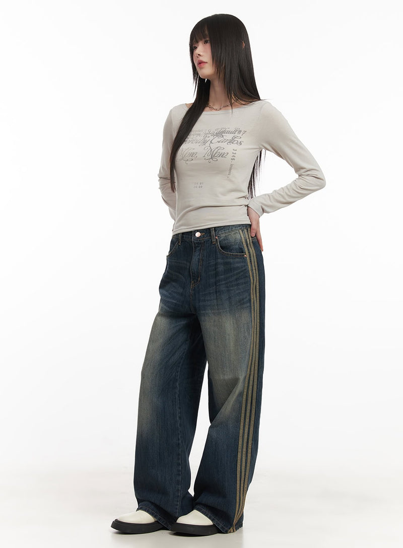 Slim-Fit Off-Shoulder Graphic Top CF518