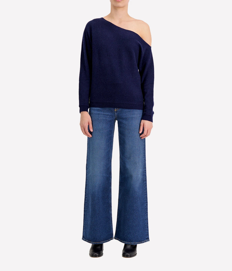 Off The Shoulder Top in Navy
