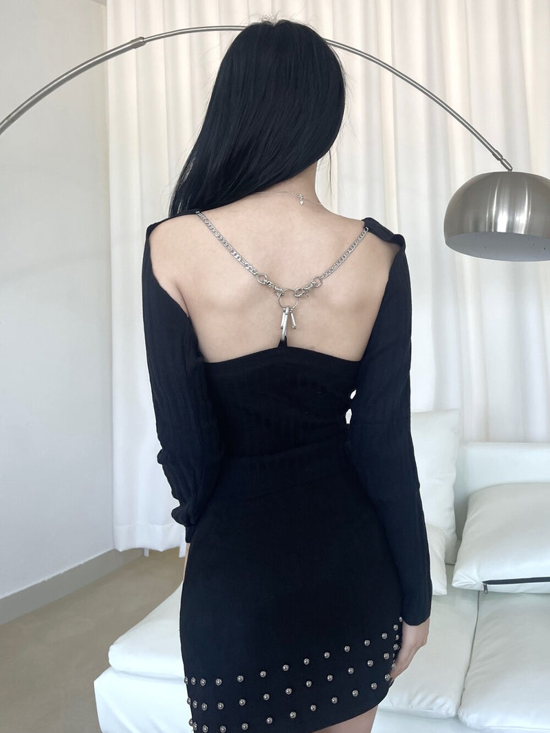 チェーンスリットバックレスT/761. Chain slit backless T (2color)