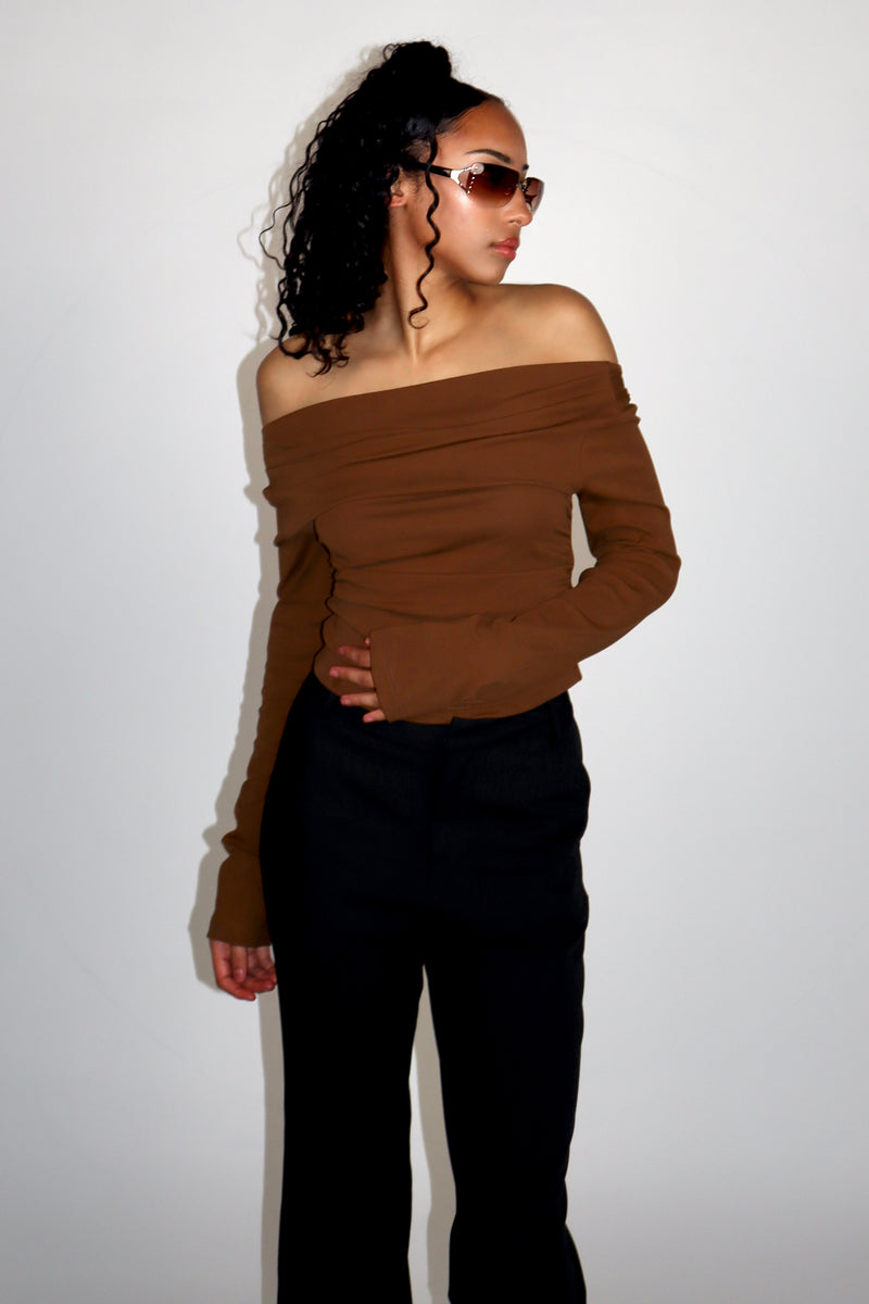 SCG MADE | Nia off shoulder backless top