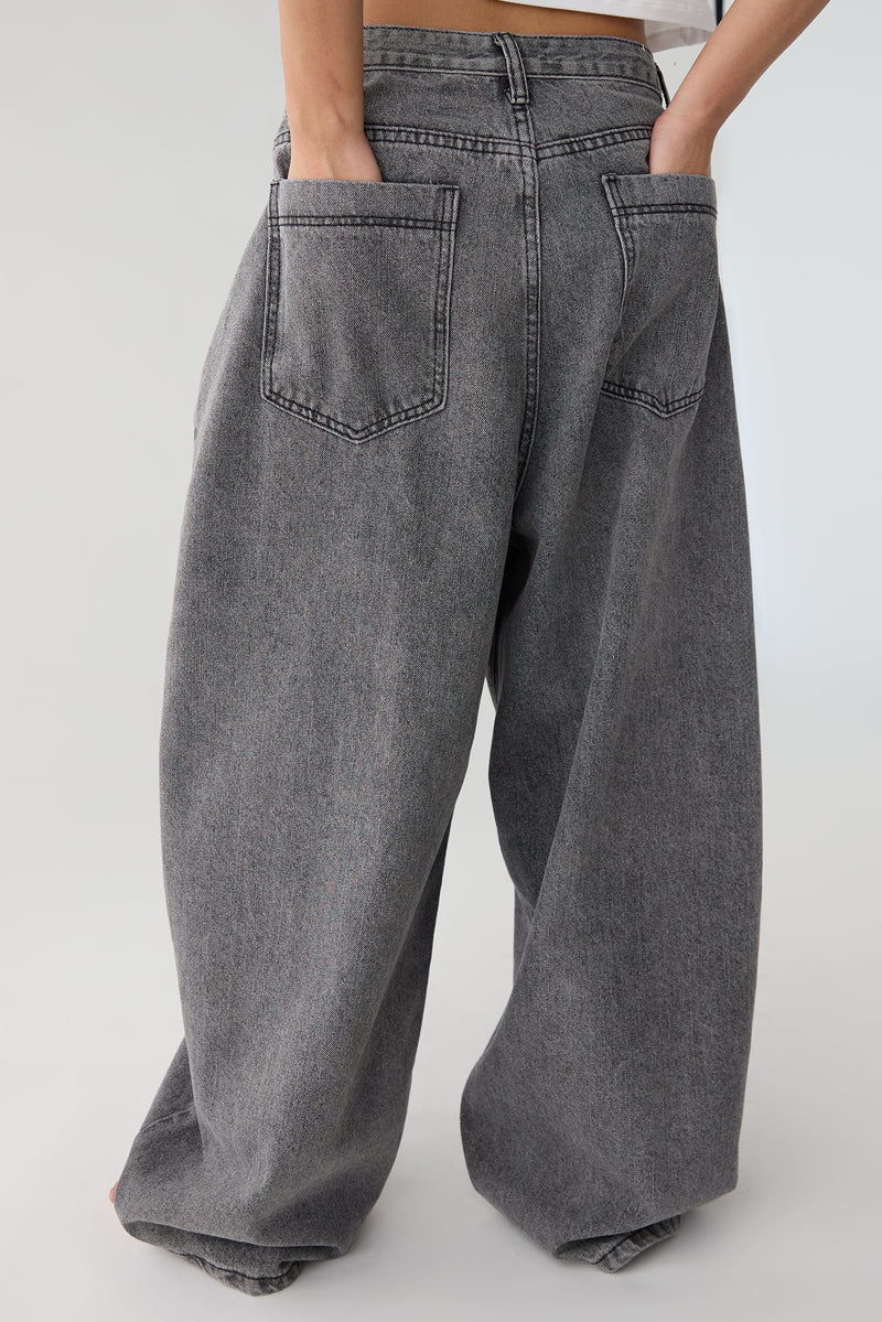 MEGA CURVE LEG DENIM JEAN
