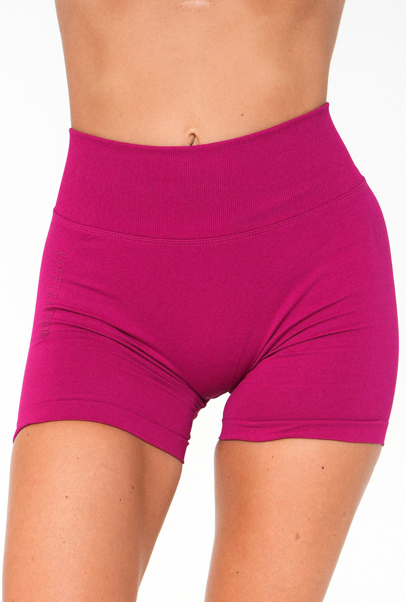 LJ V-BACK SCRUNCH SHORTS - CRANBERRY