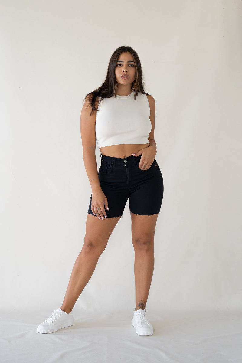 SHORTS HIGH RISE - BLACK