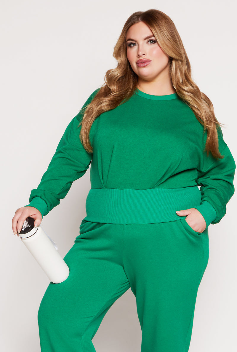 Plus Size Fleece Pullover Sweatshirt
