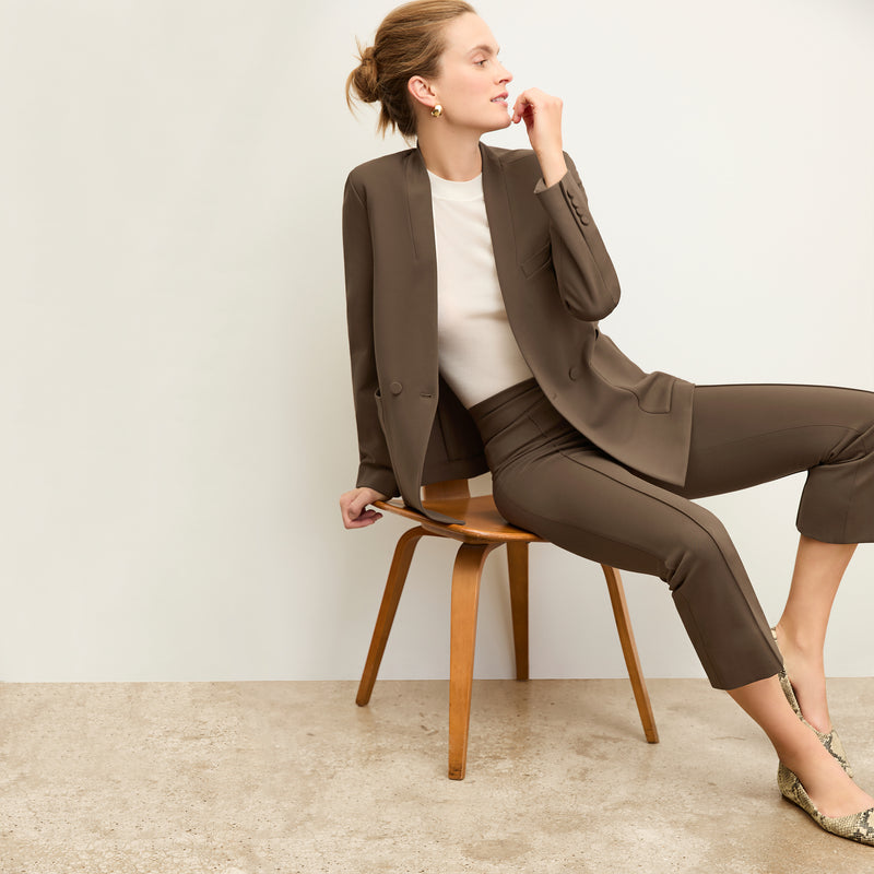 Allyn Kick Flare Pant - Butter Ponte :: Ash