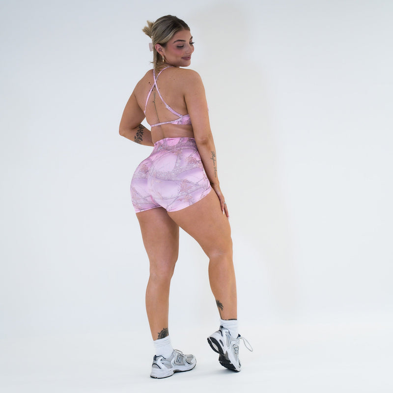 Pinnacle Seamless Scrunch Butt Shorts 4