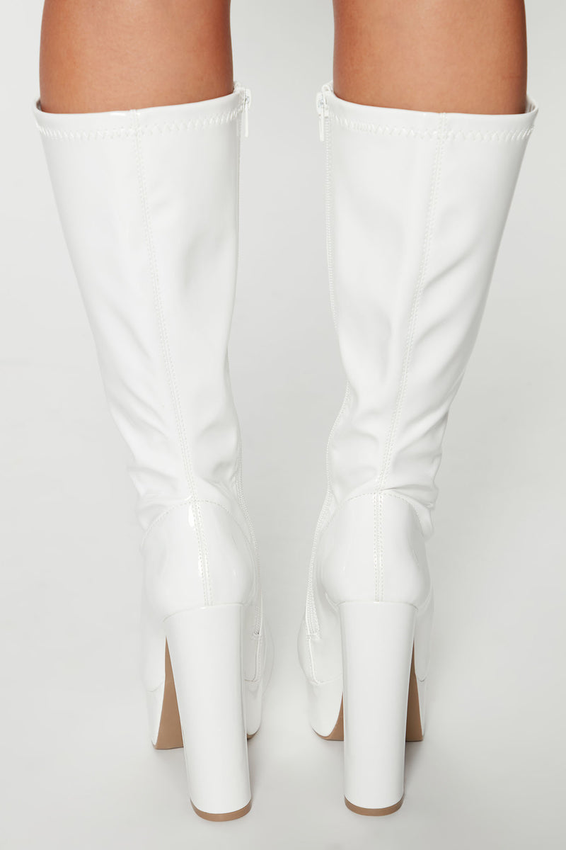 Standing Out Knee High Boots - White