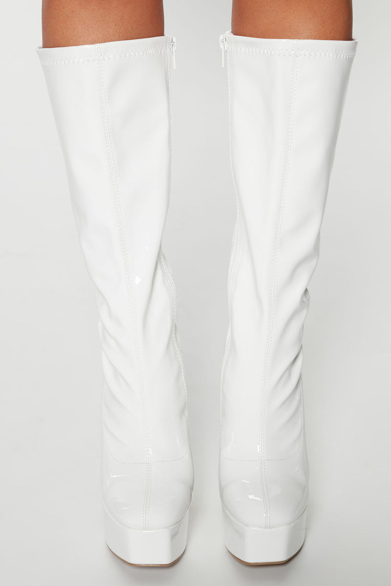 Standing Out Knee High Boots - White
