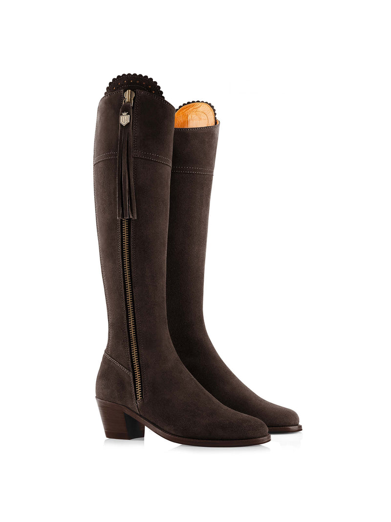 Heeled Regina (Narrow Fit) - Chocolate Suede