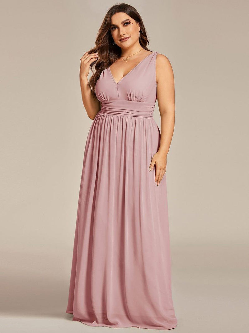 pretty HUSH|Plus Size Sleeveless V-Neck Chiffon Semi Bridesmaid Dress