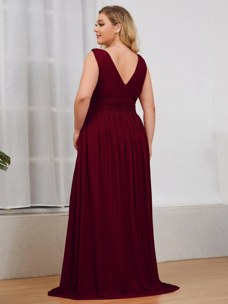 pretty HUSH|Plus Size Sleeveless V-Neck Chiffon Semi Bridesmaid Dress