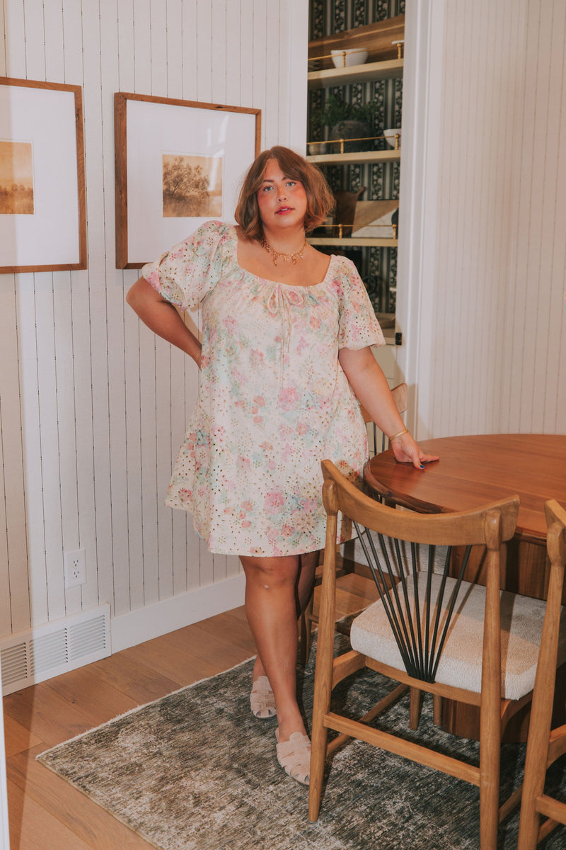 PLUS SIZE - Love In Springtime Dress
