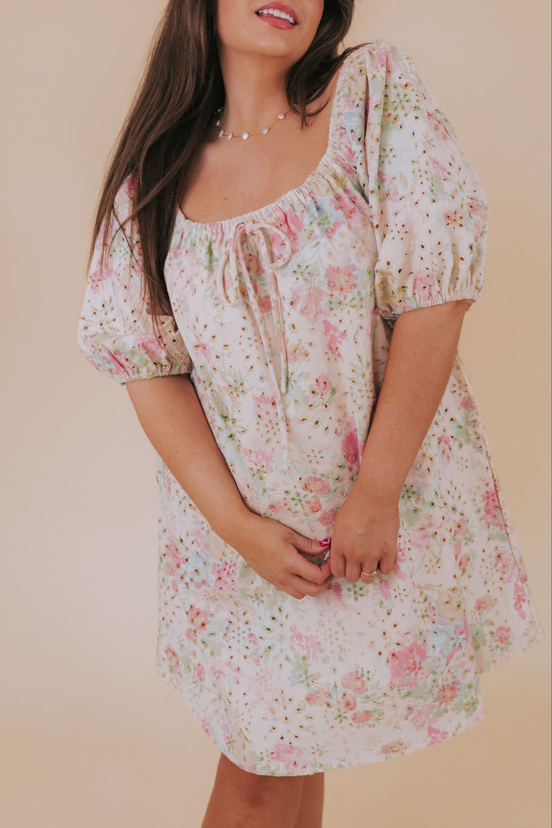 PLUS SIZE - Love In Springtime Dress