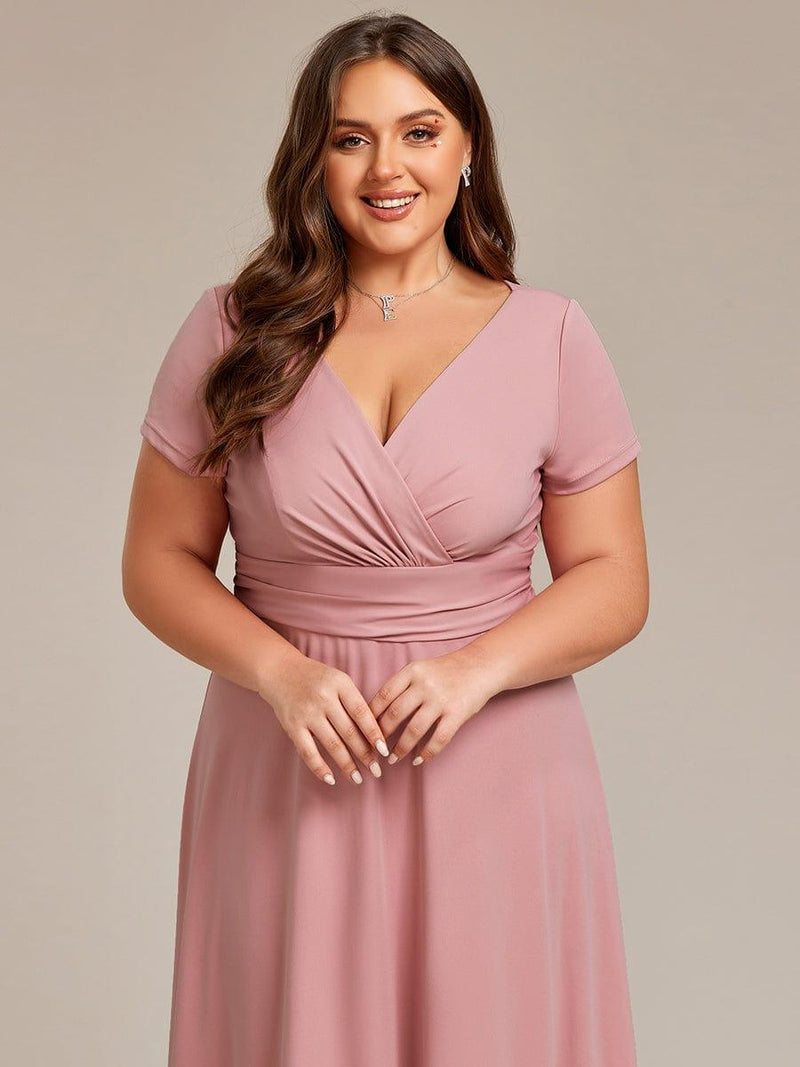pretty TÉRESA|Plus Size Pleated V-Neck Short Sleeves Empire Waist A-Line Bridesmaid Dress