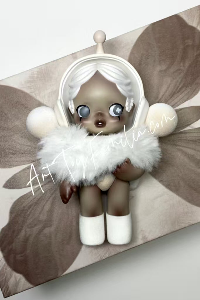 Skullpanda Baby White Moth - Baby-蛾