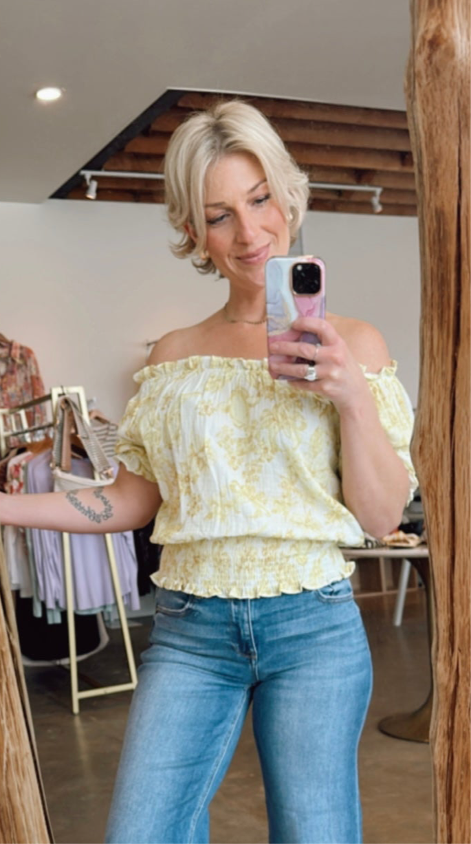 Allison Off Shoulder Top Lemon