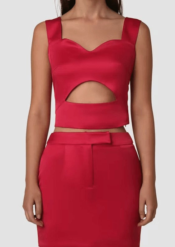 Satin cut-out top in fuchsia