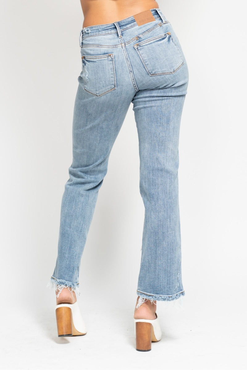 Judy Blue Mid Rise Yoke Cell Phone Pocket “Dad” Denim Jeans 82540