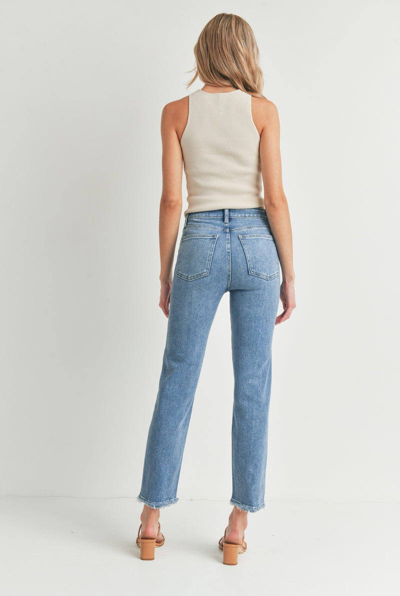 The Girlfriend Jean (Medium Wash)