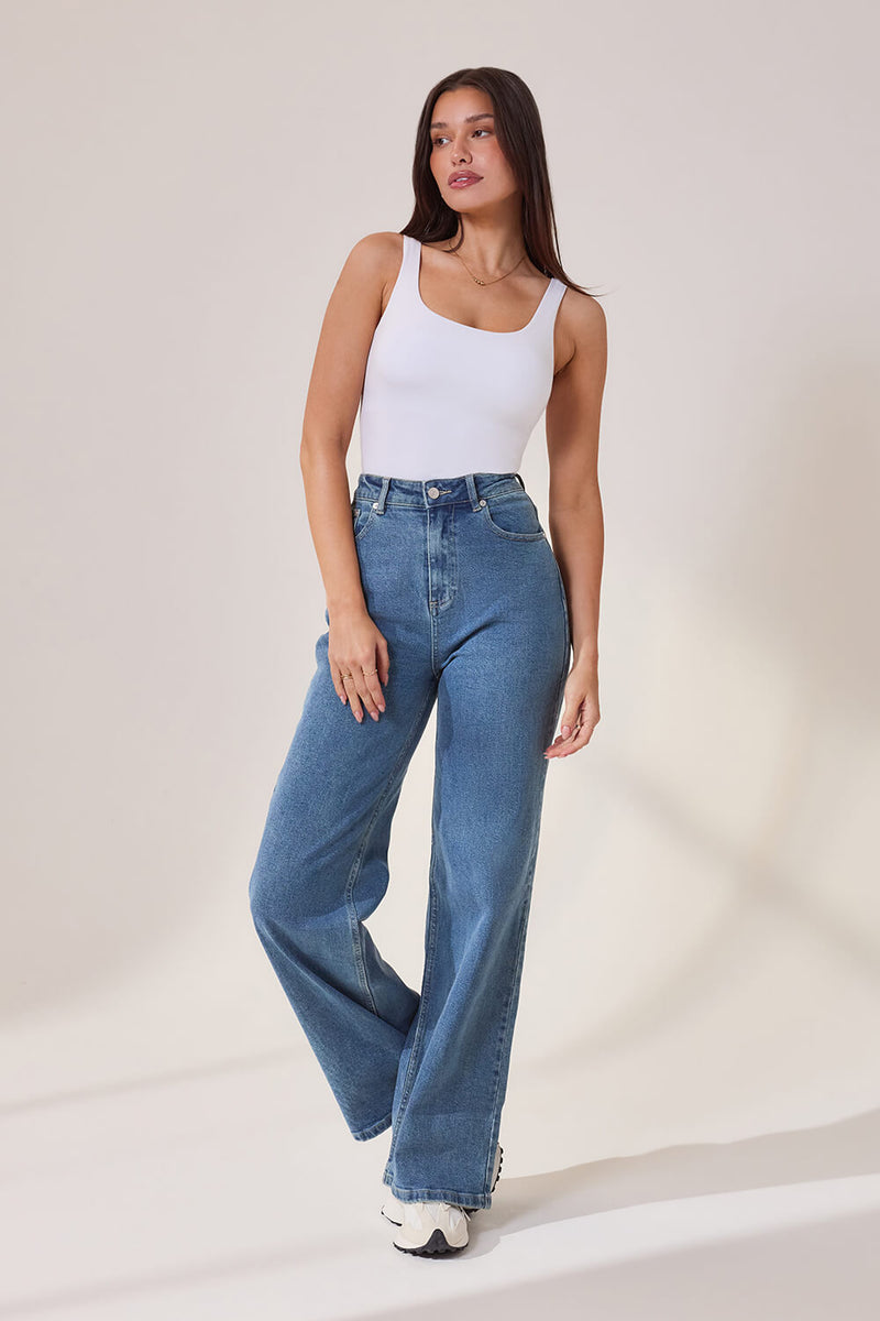 Wide Leg Jeans - Mid Blue