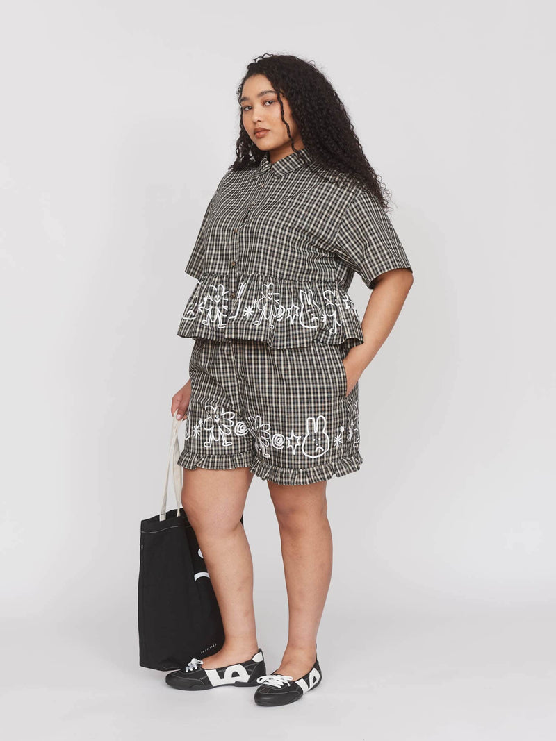 Very Lazy Frill Shorts