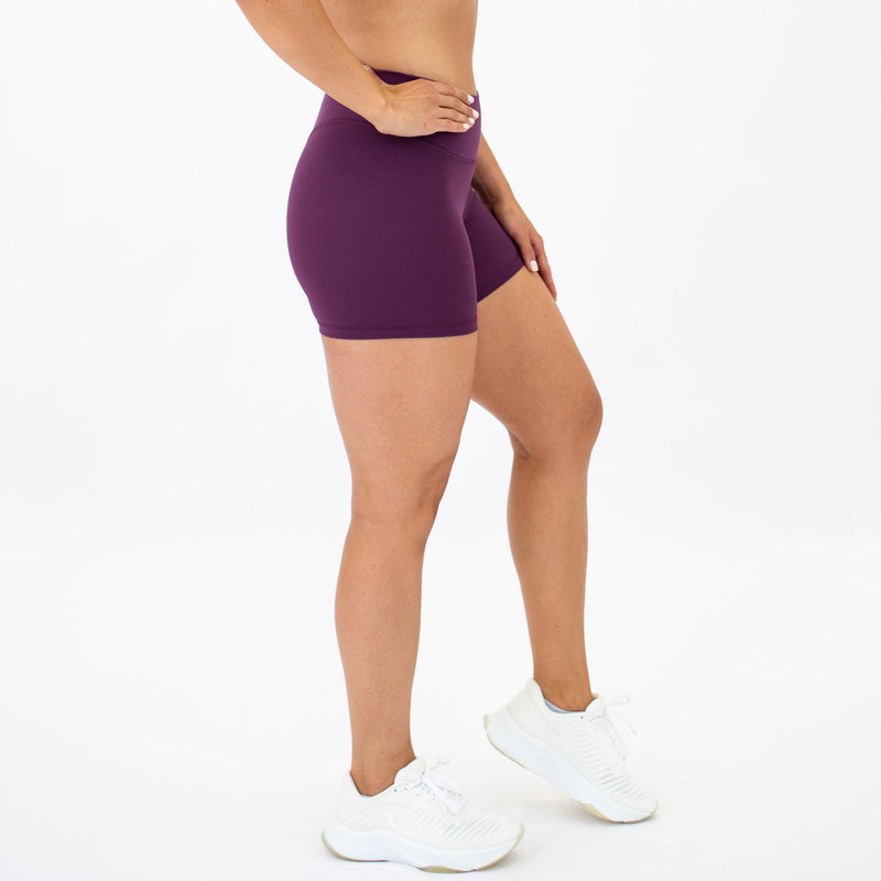 Uplift V Back Short 5