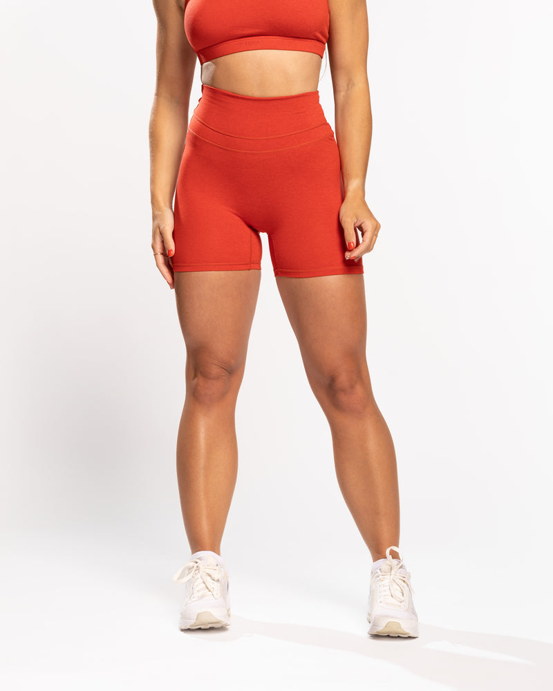 BARE II Contour Short : 4