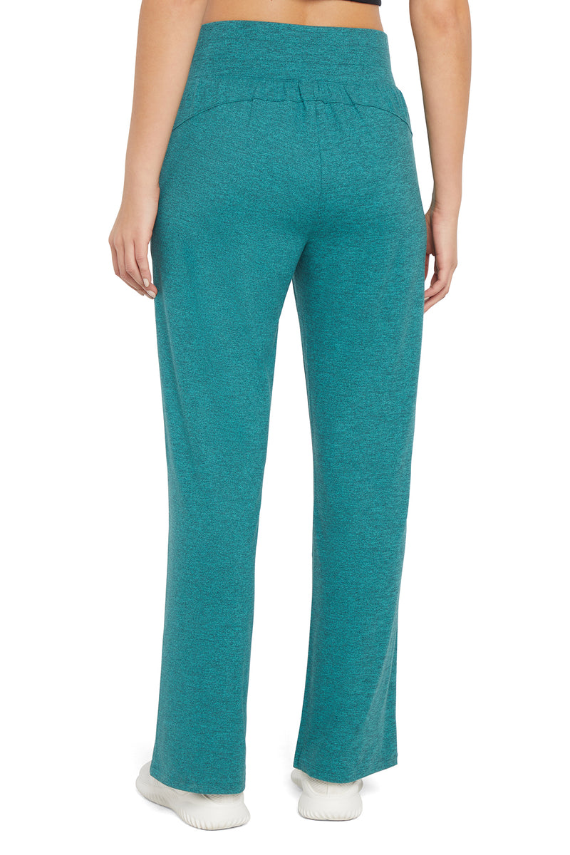 Josie Pant