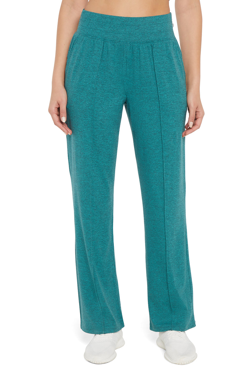 Josie Pant