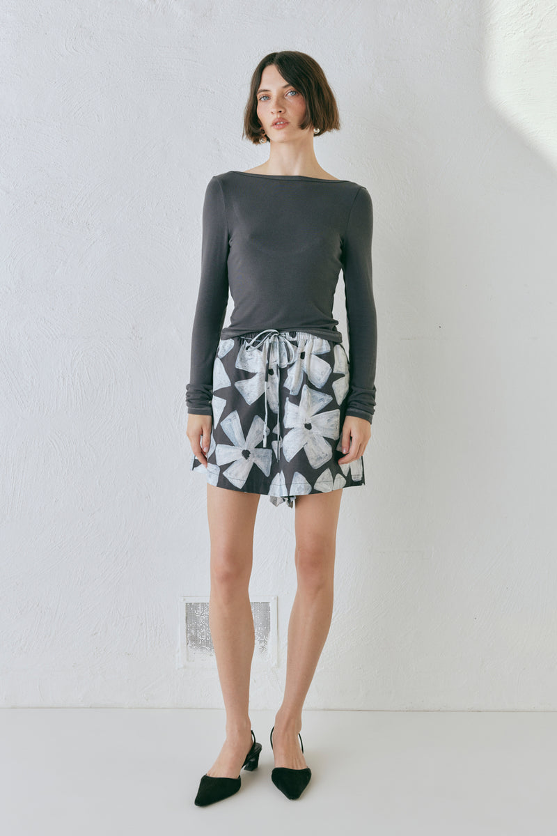 Annika Shorts Fiore