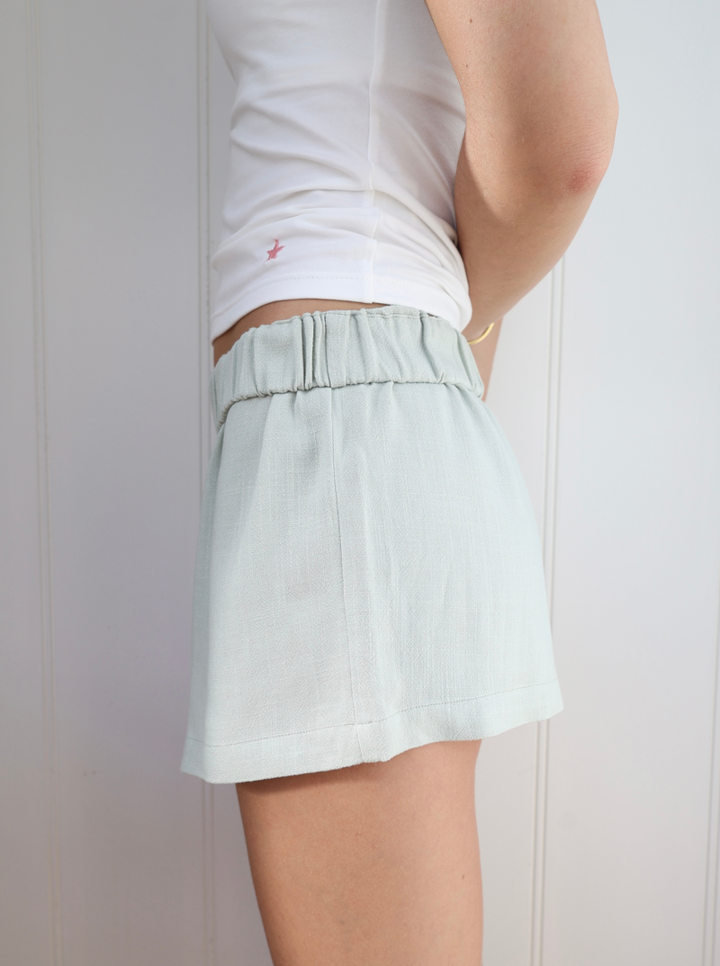 Sophia Shorts Sage