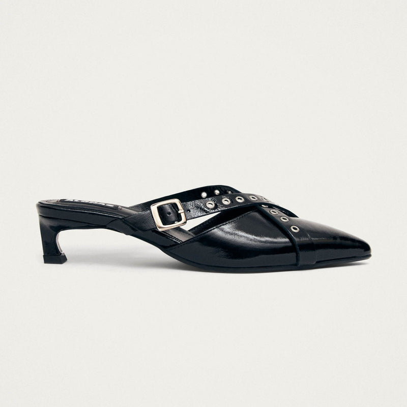 Zyra Onix Black Leather Mules