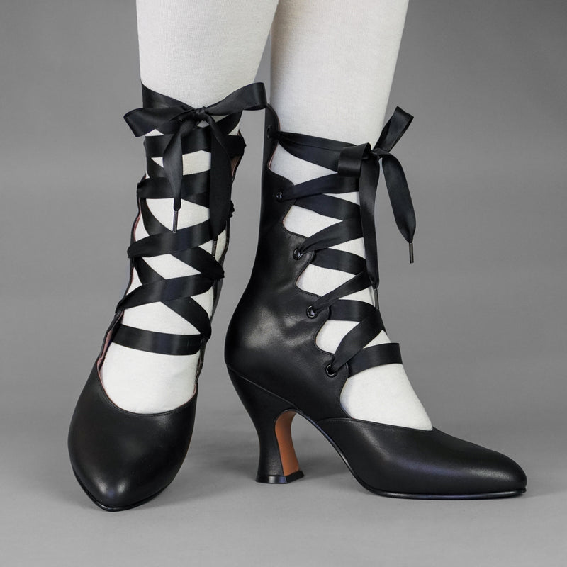 Tango Edwardian Boot (Black)